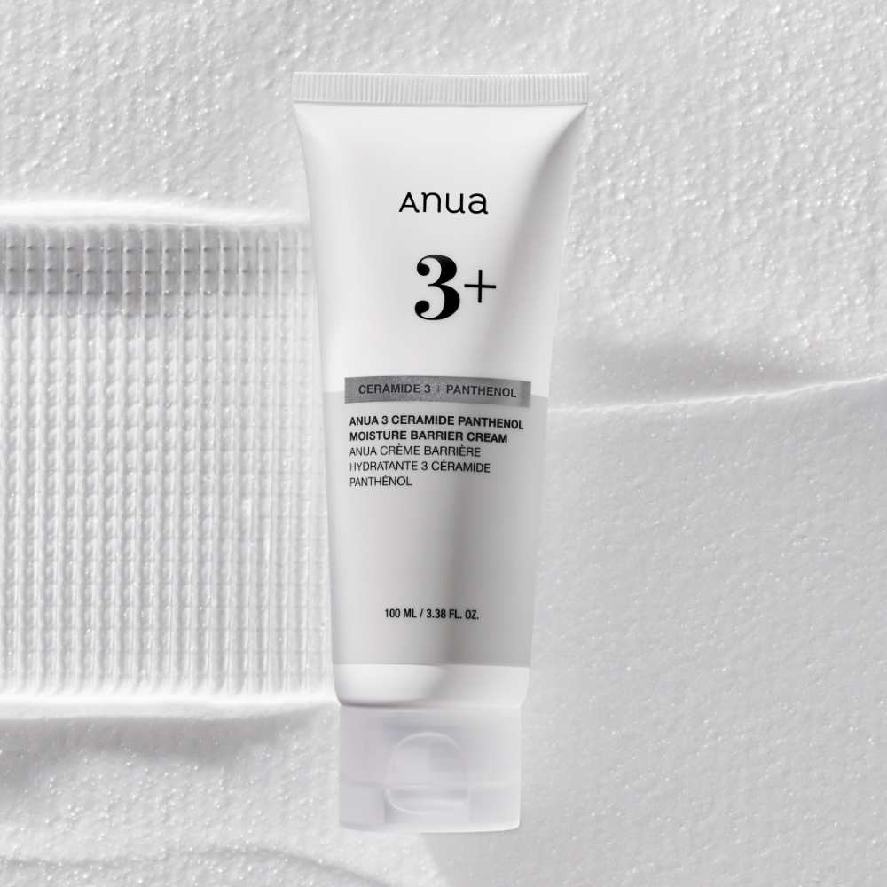 ANUA Ceramide 3 + Panthenol Moisture Barrier Cream 100ml, crème barrière hydratante sur fond texturé blanc, marque ANUA