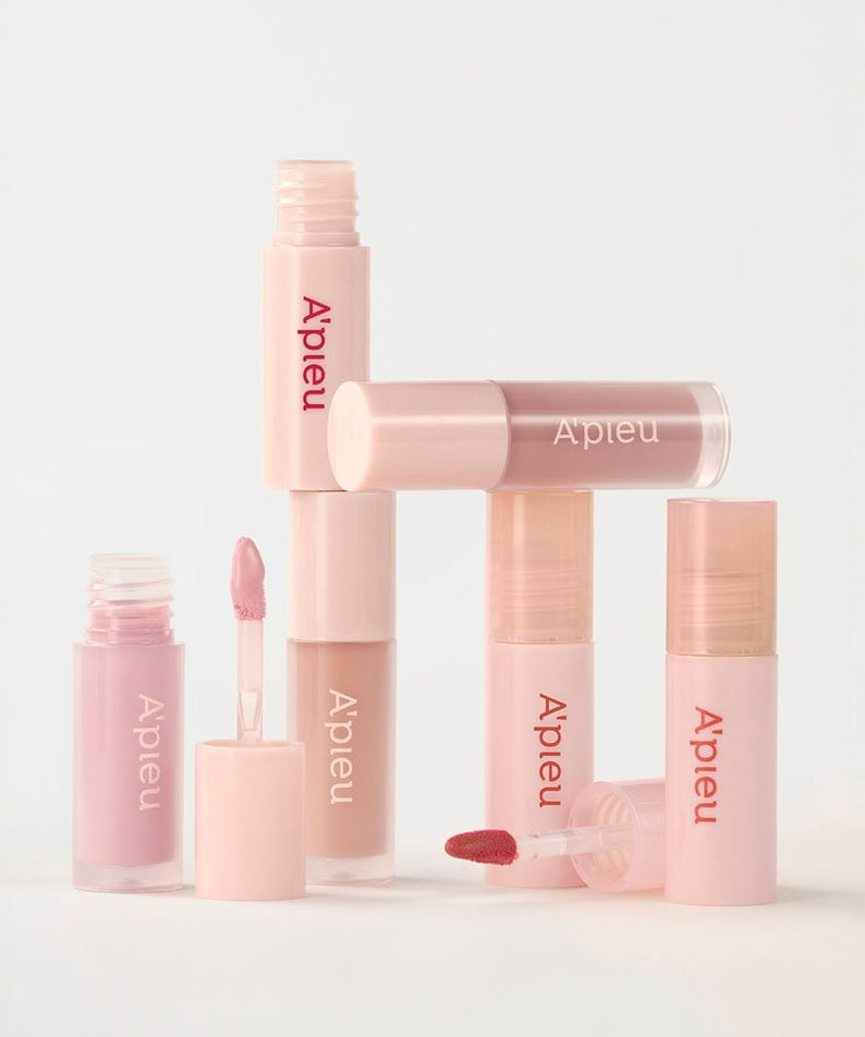 A'PIEU Juicy Pang Bear Cream Blusher Mini de la marque Apieu, mini blush crème sur fond blanc, packaging rose.