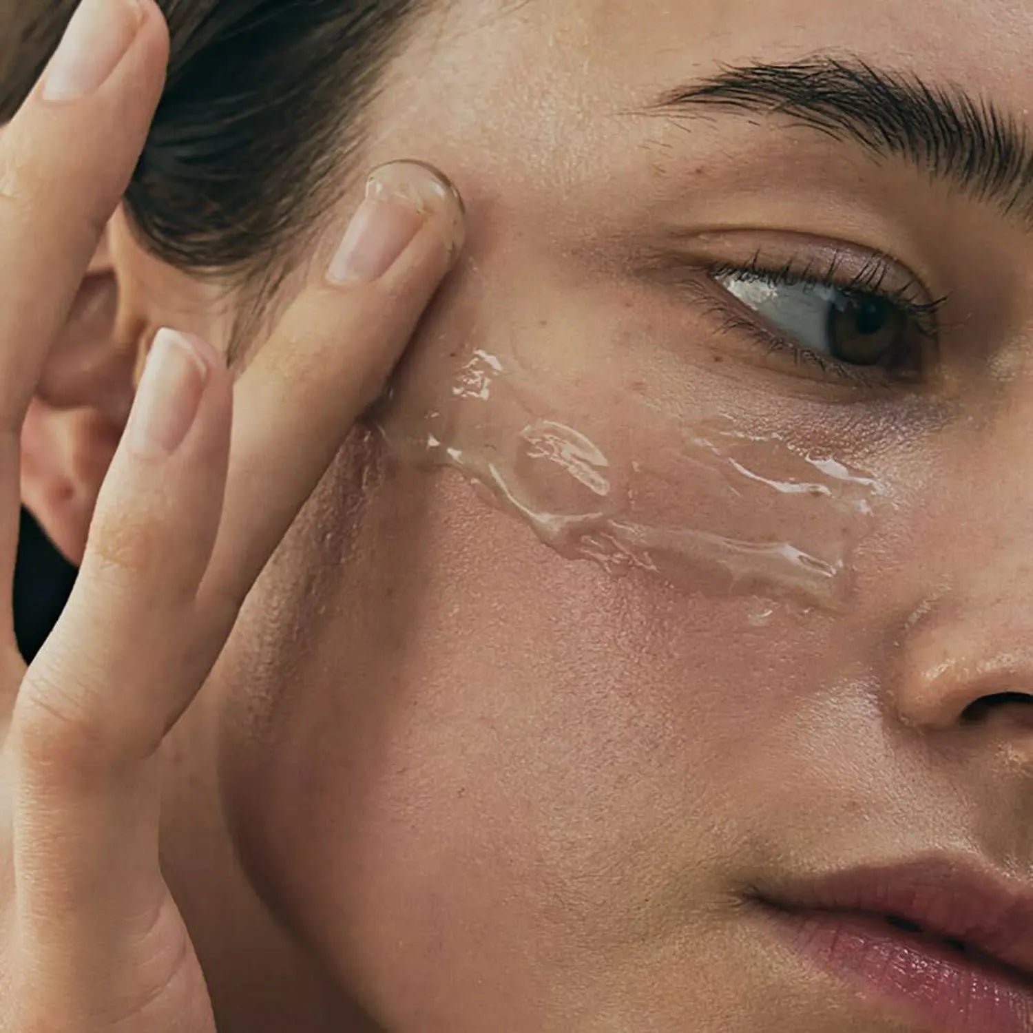 ARENCIA Fresh Holly Hyssop Serum 30 50g disponible sur Ma petite Coree, ton Eshop 100% K-beauty en direct de Seoul