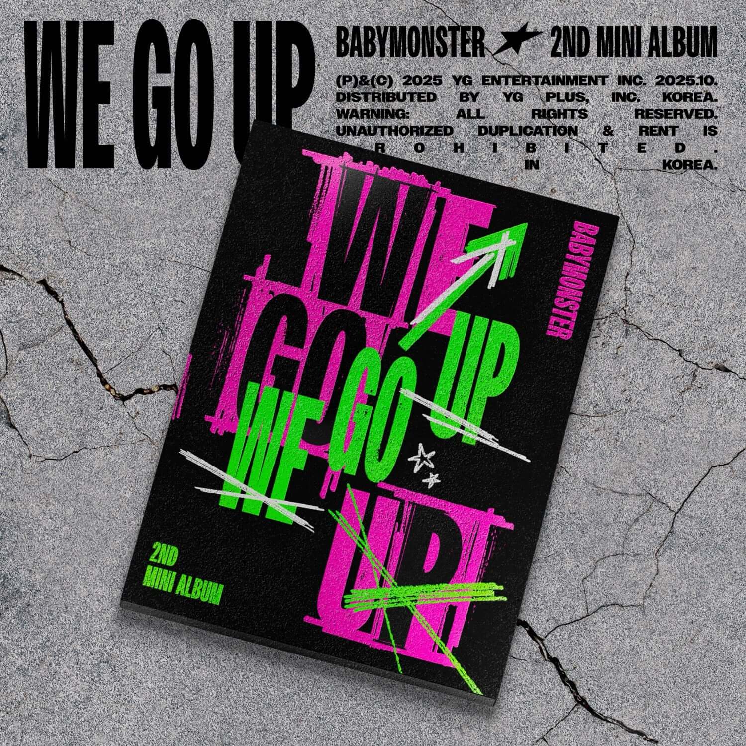 BABYMONSTER - 2nd MINI ALBUM [WE GO UP] UP Ver. - Album Kpop, pochette stylée sur sol fissuré, branding BABYMONSTER.