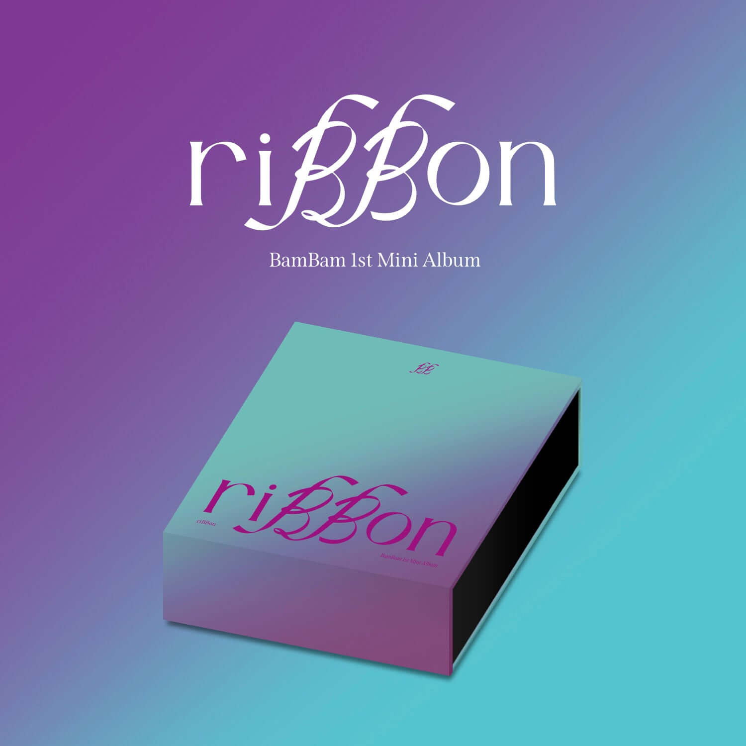 BAMBAM - 1st Mini Album [riBBon] (riBBon Ver.) - Album Kpop, pochette riBBon mauve/bleu sur fond dégradé