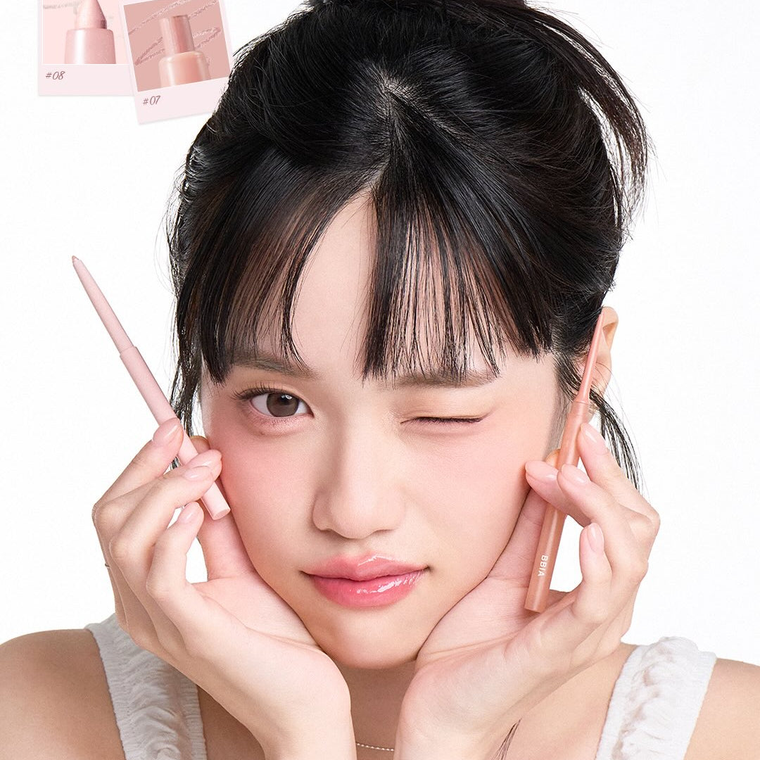 BBIA  Last Auto Gel Eyeliner 26 colors, démonstration maquillage yeux sur fond clair, marque BBIA et couleurs