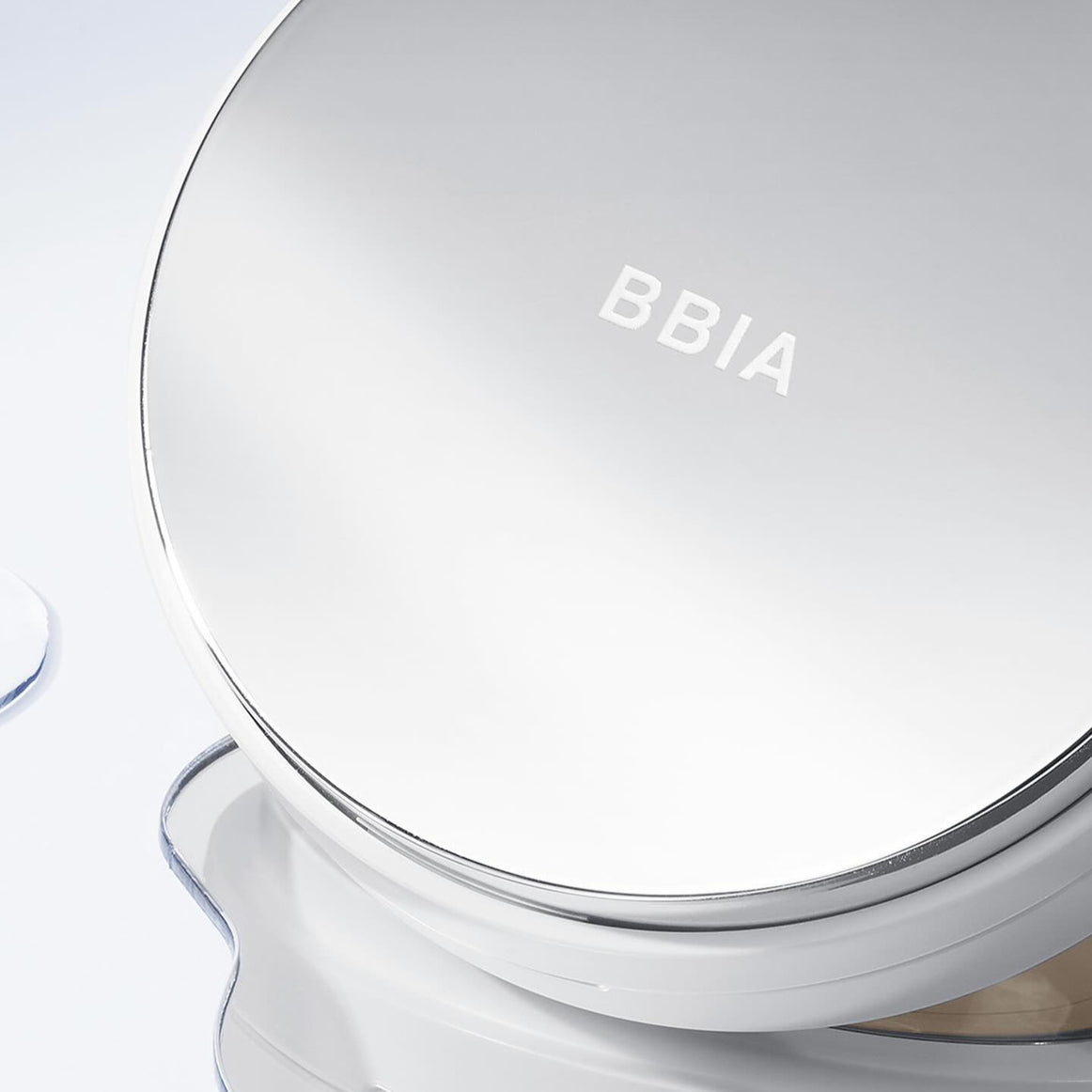 BBIA Eau Glow Cushion