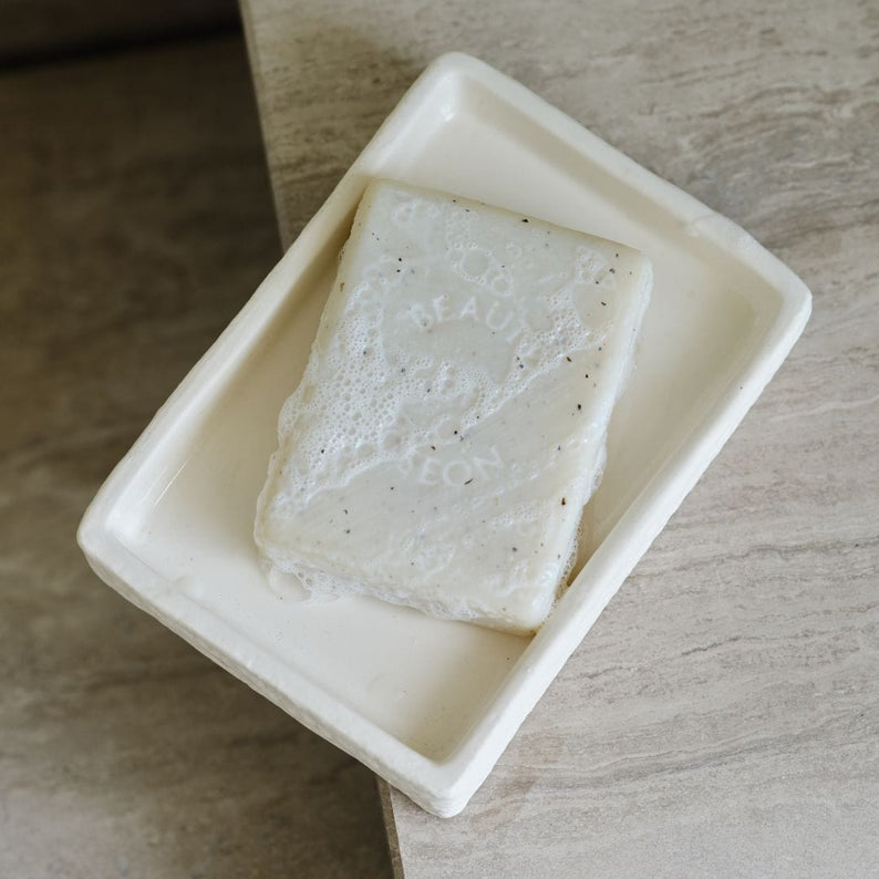 BEAUTY OF JOSEON Clear Rice Mild Acid Cleansing Bar