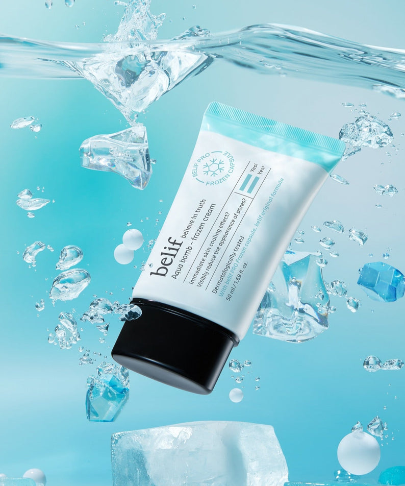 BELIF Aqua Bomb Frozen Cream 50ml, crème gel hydratante de la marque BELIF, sous l’eau, visuel bleu rafraîchissant.