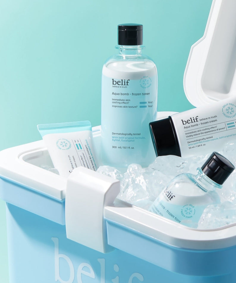 BELIF Aqua Bomb Frozen Cream 50ml dans un réfrigérateur avec d'autres produits de soin de la peau. Enhancez votre routine beauté.