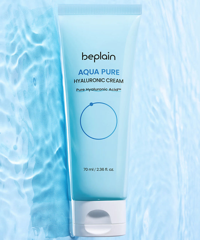 BEPLAIN Aqua Pure Hyaluronic Cream 70ml de la marque beplain, tube bleu sur fond d’eau, crème hydratante.