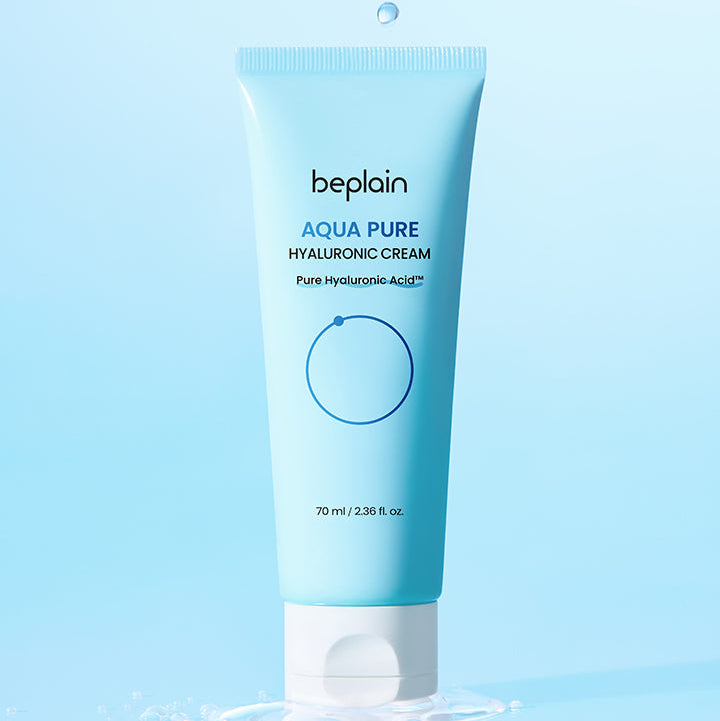 BEPLAIN Aqua Pure Hyaluronic Cream 70ml, tube hydratant sur fond bleu avec gouttes d’eau, marque beplain