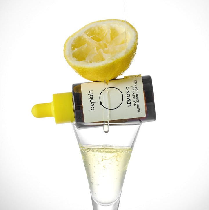 BEPLAIN Lemon Seed Glutathione Whitenning Ampoule 30ml, flacon beplaine, citron et contexte bain/ampoule sur fond blanc