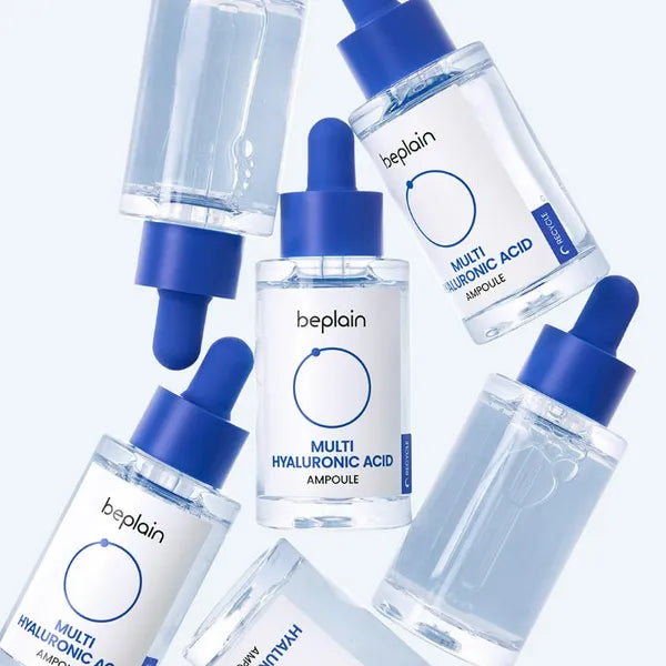 BEPLAIN  Multi Hyaluronic Acid Ampoule 30ml, sérum beplain en flacons bleus sur fond blanc, produits skincare en gros plan