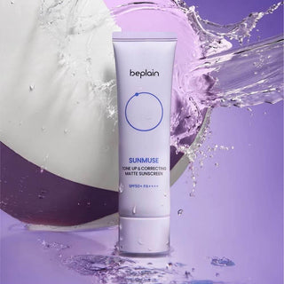 BEPLAIN Sunmuse Toneup & Correting Matte Sunscreen SPF50+ PA++++ 50ml, tube beplain sur fond mauve et éclaboussures