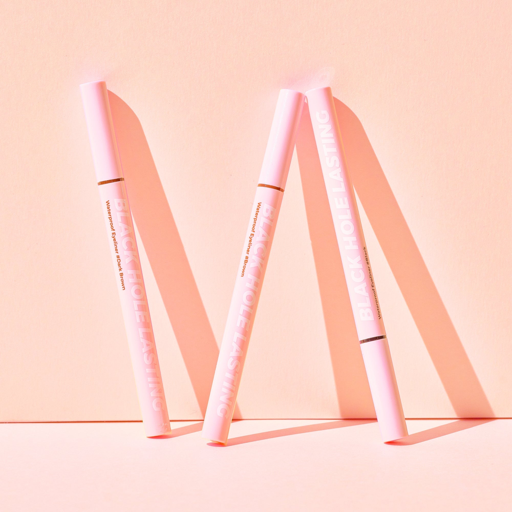 BLESSED MOON Blackhole Lasting Waterproof Eyeliner disponible sur Ma petite Coree, ton Eshop 100% K-beauty en direct de Seoul