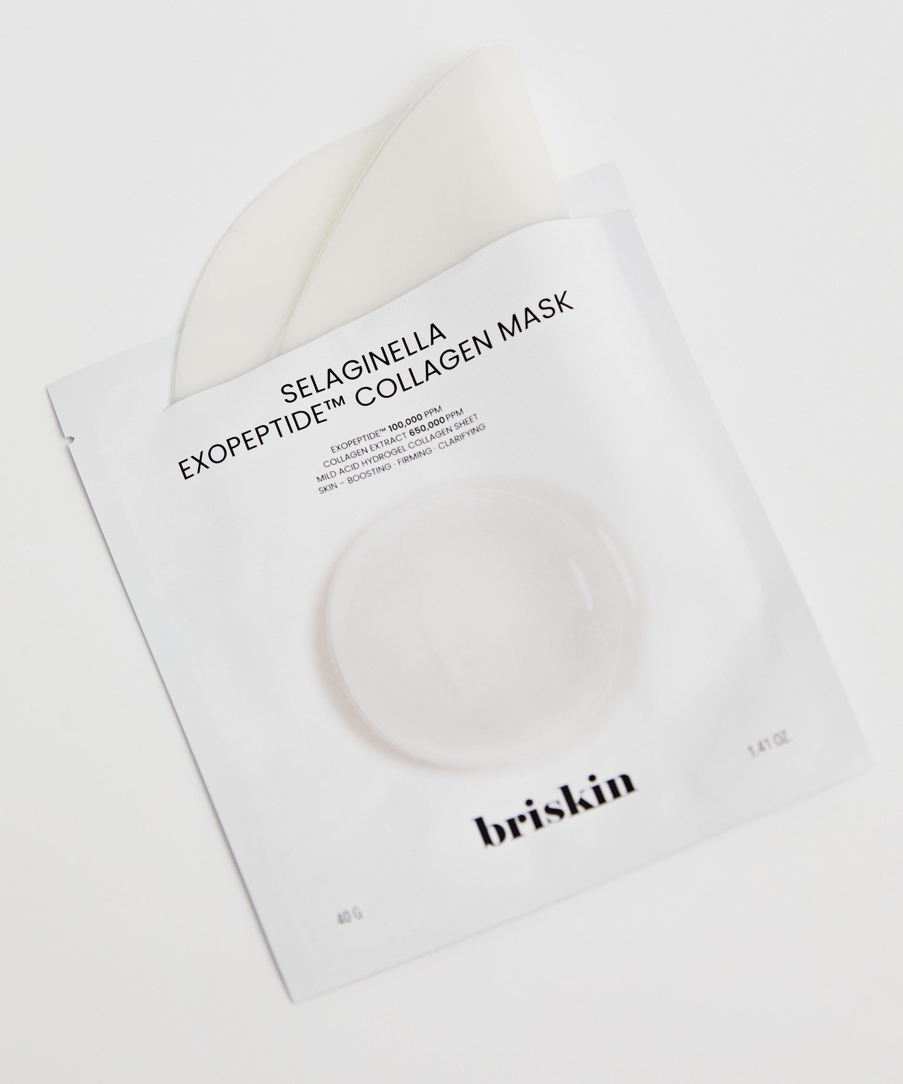 BRISKIN Selaginella Exopeptide Collagen Mask 5 sheets, masque tissu blanc sur fond clair, feuilles de produit visibles.