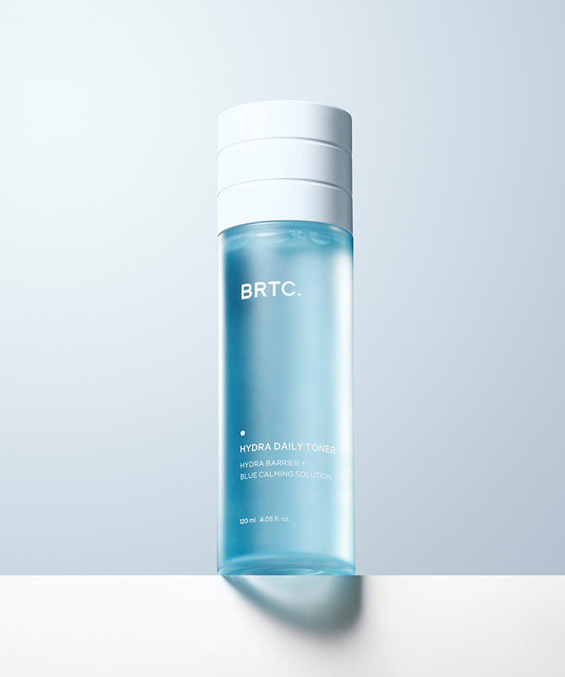 BRTC Hydra Daily Toner 120ml de la marque BRTC, flacon bleu sur fond clair, contexte visuel cosmétique.