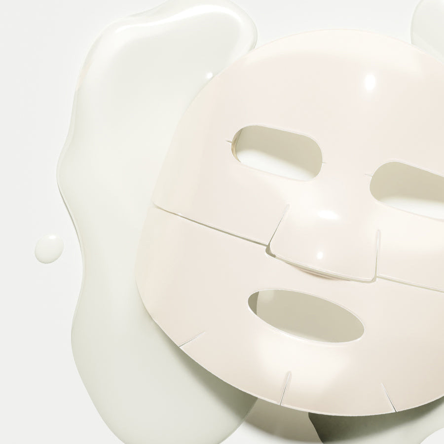 BRTC Lifting Toning Collagen Cream On Mask 5 Sheets, masques en tissu blancs sur fond clair, crème tonifiante BRTC.