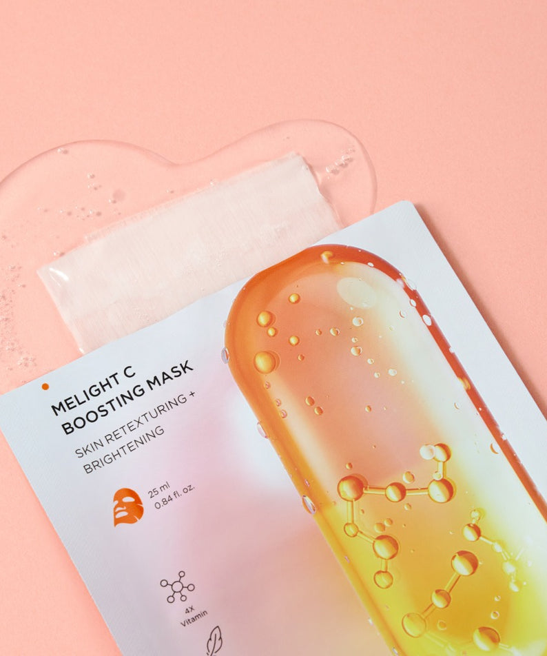 BRTC Melight C Boosting Mask 10 Sheets, marque BRTC, masques en tissu sur fond rose, ambiance soin beauté