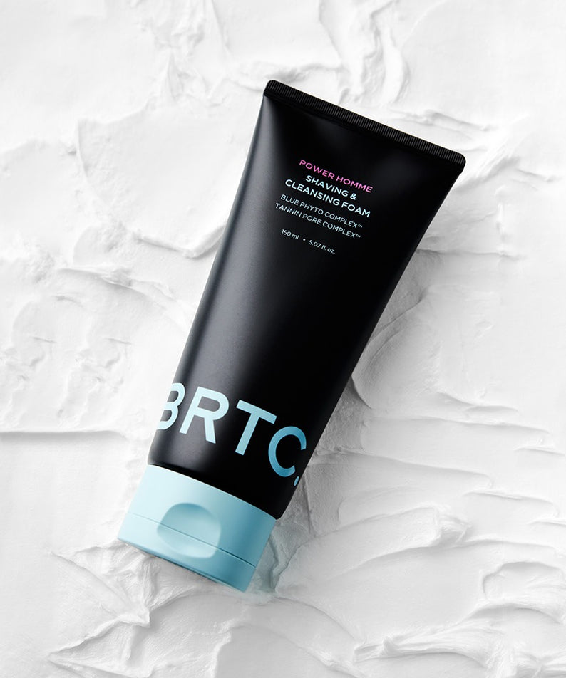 BRTC Power Homme Shaving & Cleanser Foam 150ml de BRTC, tube noir sur fond blanc texture moussante, produit beauté.
