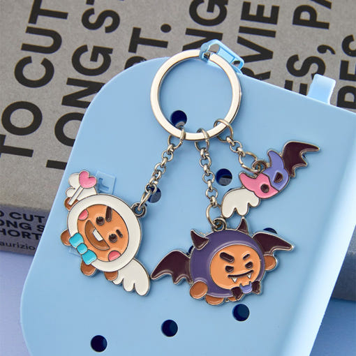 BT21 Angel & Villain Metal Key Ring disponible sur Ma petite Coree, ton Eshop 100% K-beauty en direct de Seoul