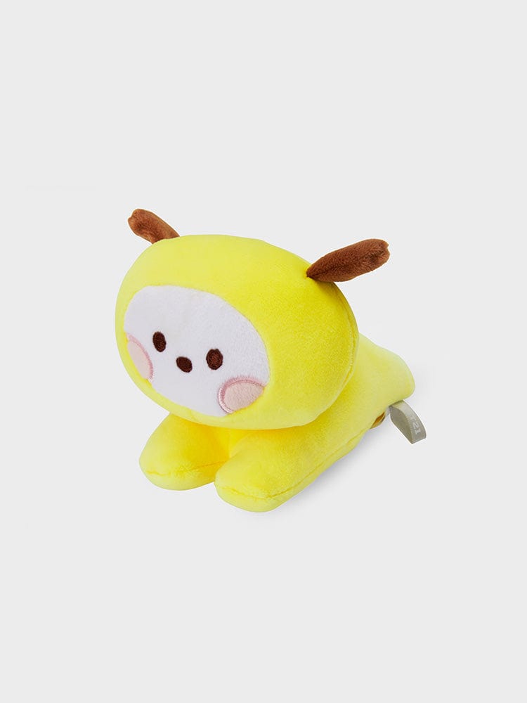 BT21 CHIMMY minini LYING DOLL : peluche CHIMMY Jimin allongée, formes arrondies, fond clair, idéale déco chambre.