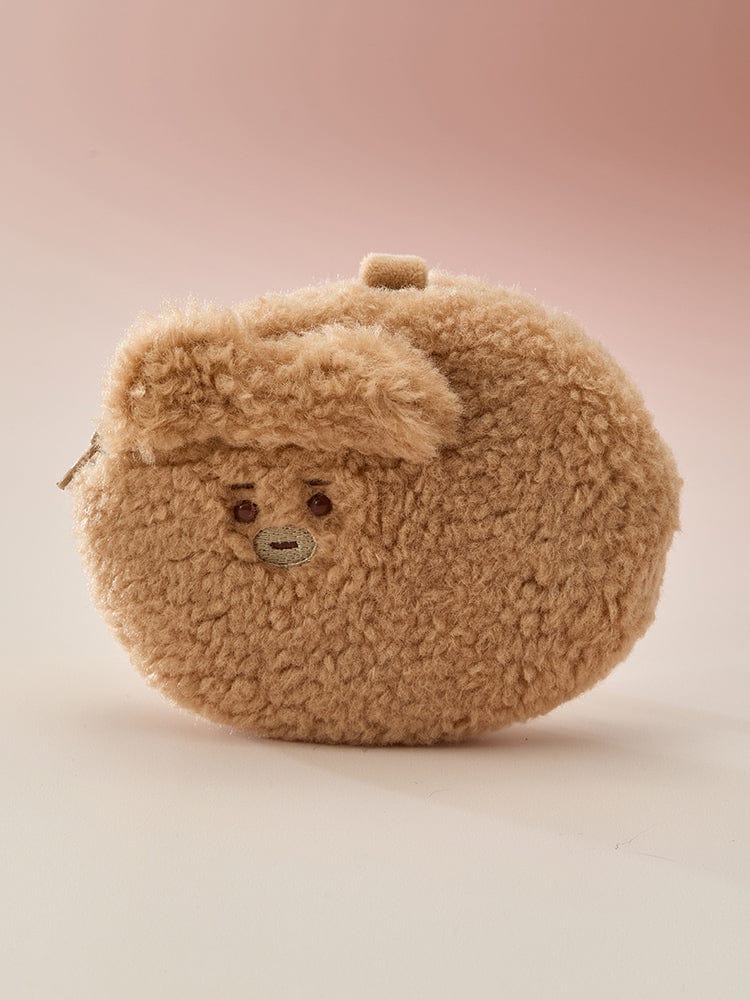 BT21 FLAT POUCH MADE BY RJ, sac/ pochette RJ alpaga en peluche beige, look officiel LINE FRIENDS, sur fond rose