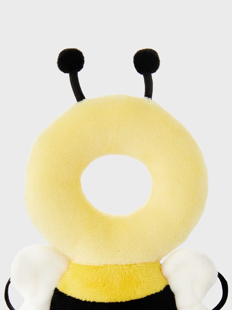 BT21 NEWBORN BABY CLOSET - BEES, peluche jaune abeille LINE FRIENDS, vue de face sur fond clair, décor chambre enfant