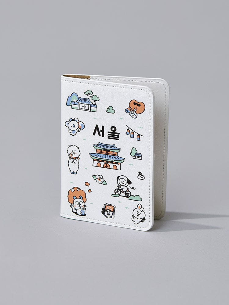 BT21 PASSPORT COVER SEOUL EDITION de LINE FRIENDS : couverture passeport blanche avec personnages BT21 à Séoul sur fond gris.