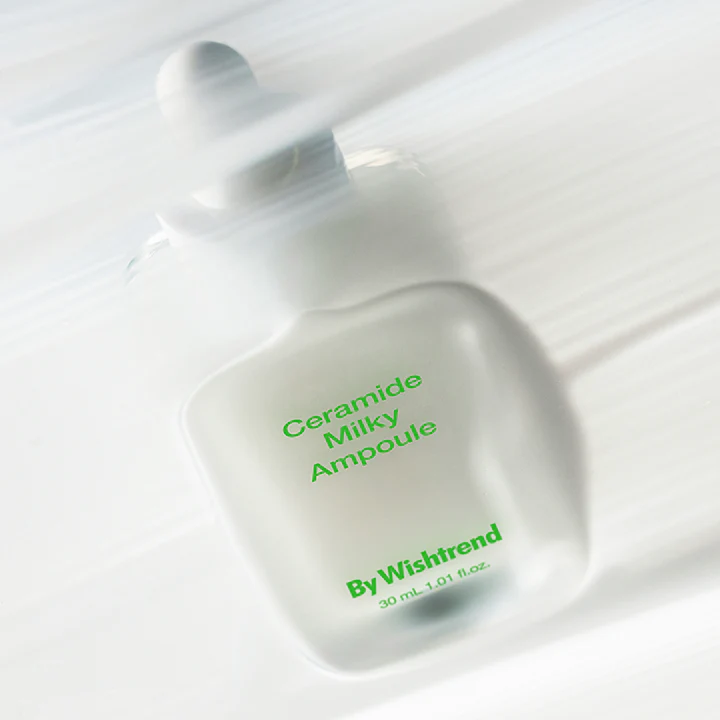 BY WISHTREND Ceramide Milky Ampoule 30ml de By Wishtrend, flacon blanc sur fond clair, texture crème.