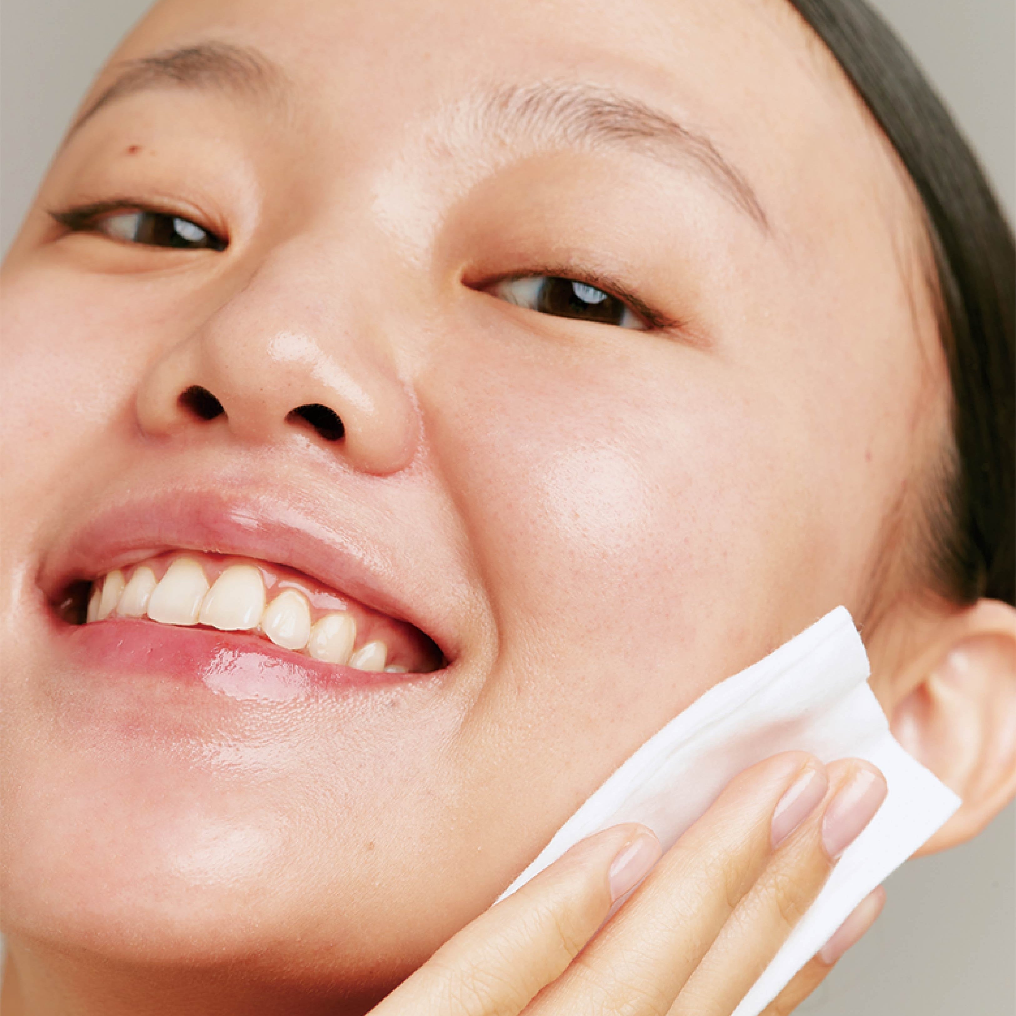 INNISFREE Black Tea Youth Enhancing Skin 170ml