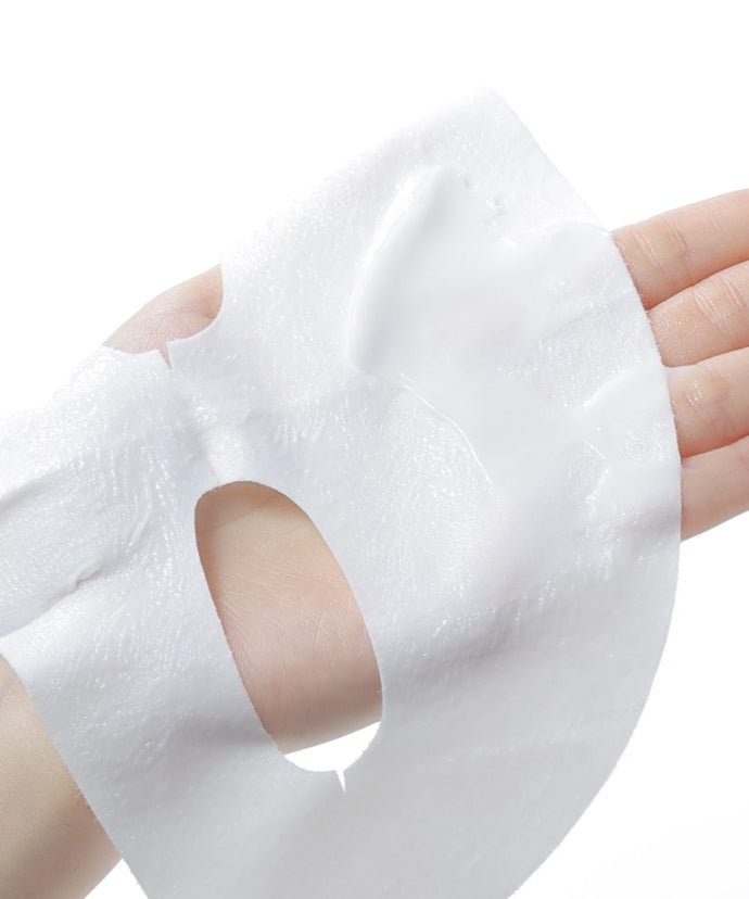CELIMAX Brightening Pore Blemish Cream Wrapping Mask 1 Sheets, masque en feuille blanc tenu à la main, éclat pores, marque CELIMAX.