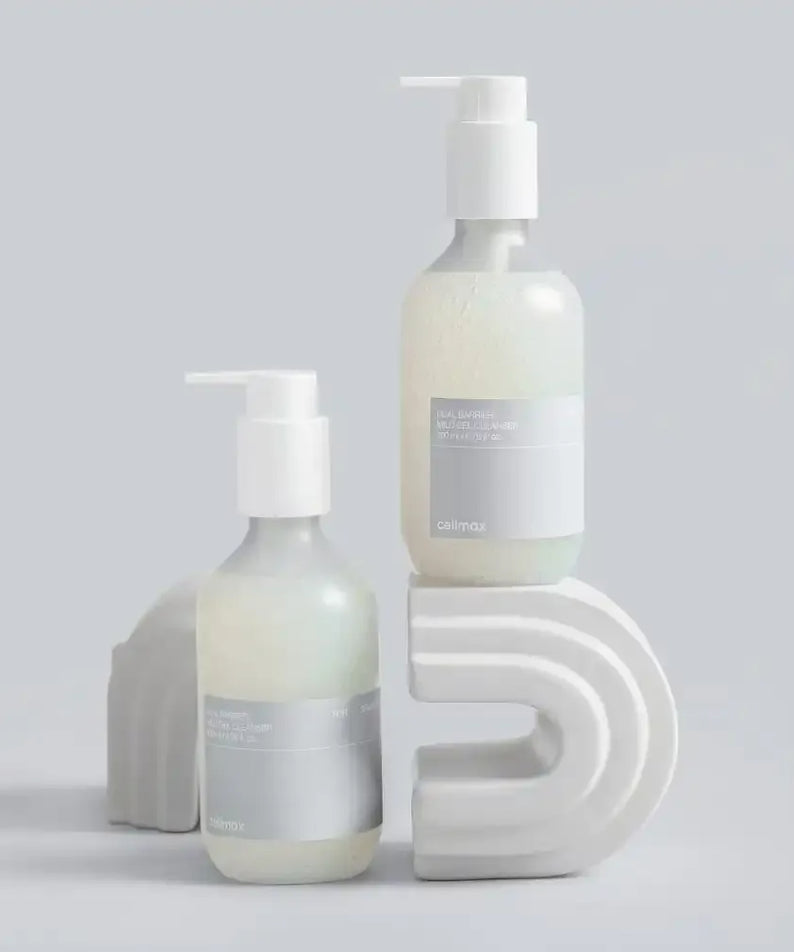 CELIMAX Dual Barrier Mild Gel Cleanser 200ml, flacons sur fond clair, marque CELIMAX, contexte visuel cosmétique.