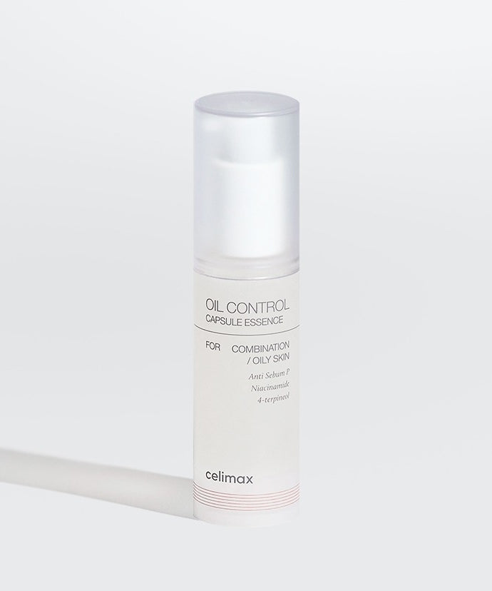 CELIMAX Oil Control Capsual Essence 30ml, flacon crème sur fond clair, marque CELIMAX, peau grasse, contrôle du sébum.