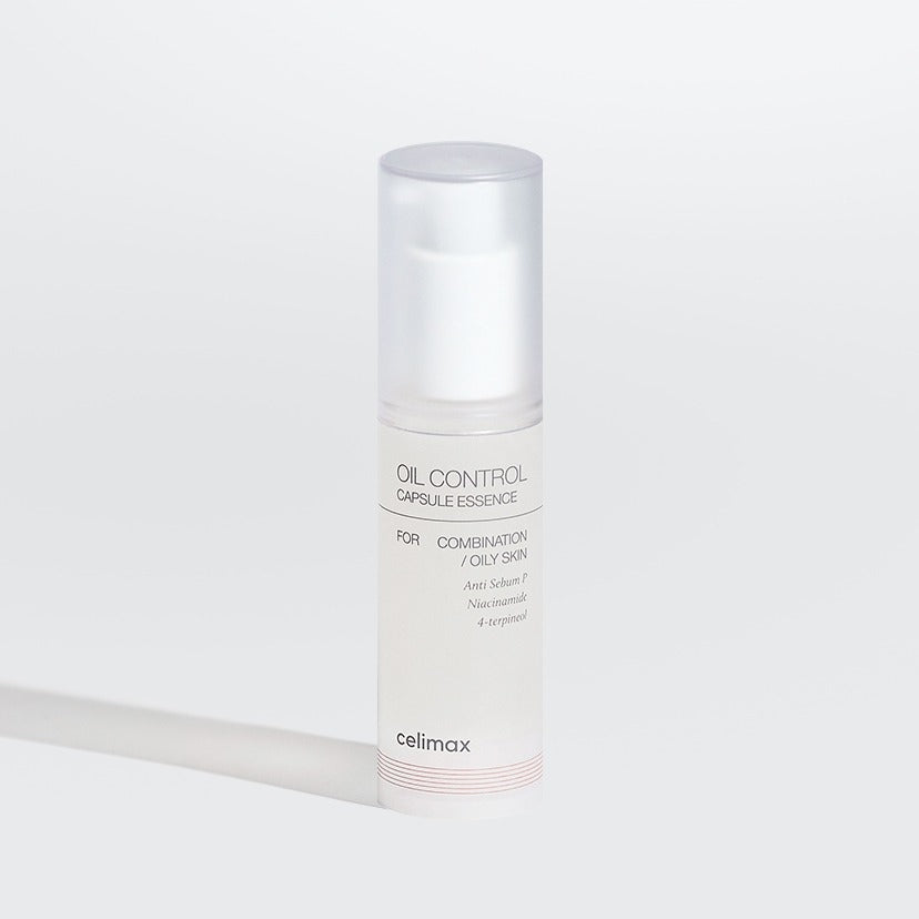 CELIMAX Oil Control Capsual Essence 30ml, flacon crème sur fond clair, marque CELIMAX, peau grasse, contrôle du sébum.