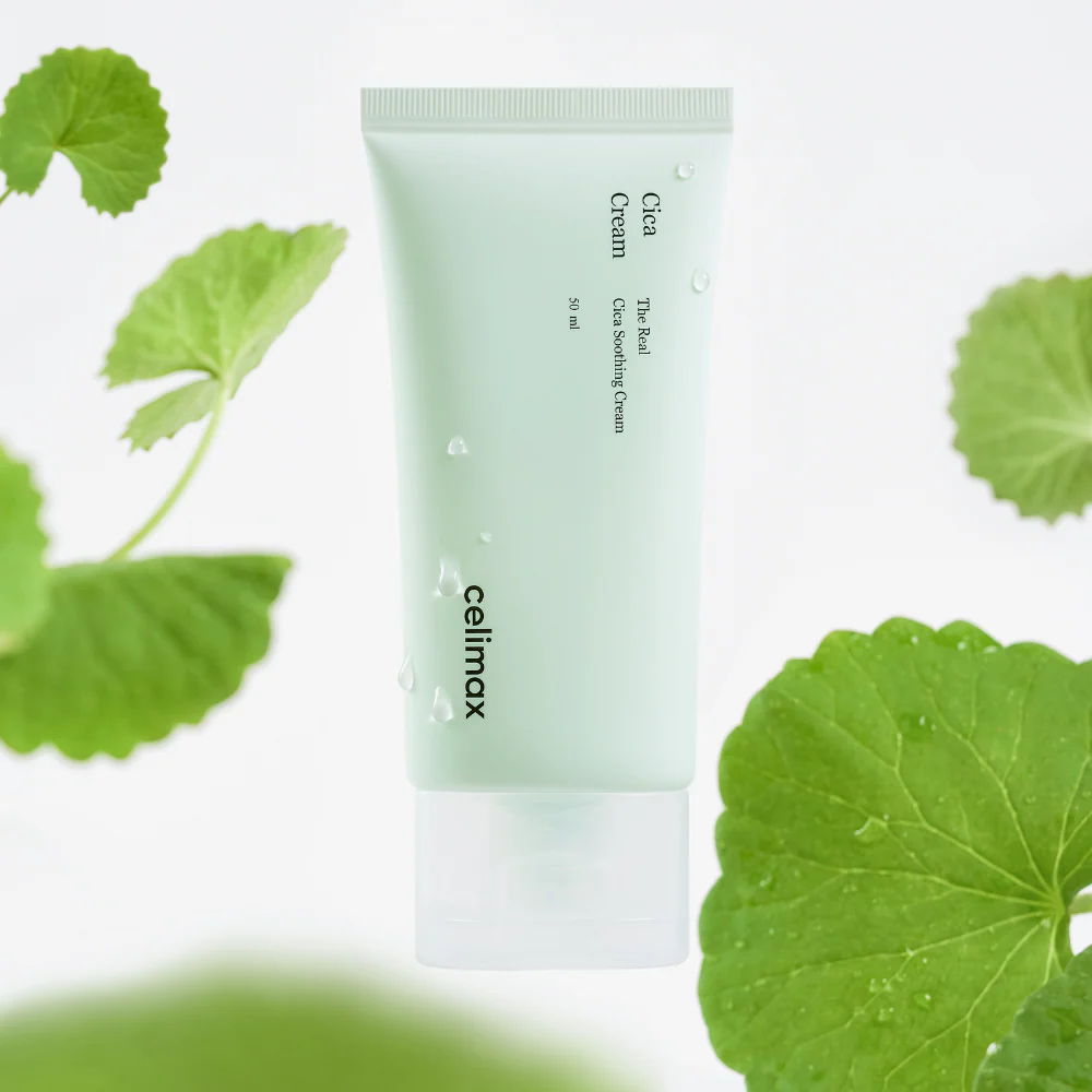 CELIMAX The Real Cica Soothing Cream 50ml, tube vert sur fond blanc, feuilles de cica en contexte apaisant