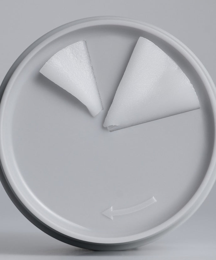 Couvercle de CELIMAX Dual Barrier Purifying Cleansing Balm 50ml avec flèches et bords ouverts.