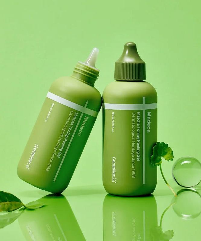 CENTELLIAN 24 Madeca Matcha Toning Peeling Gel 150ml de la marque, gel vert sur fond vert, style produit