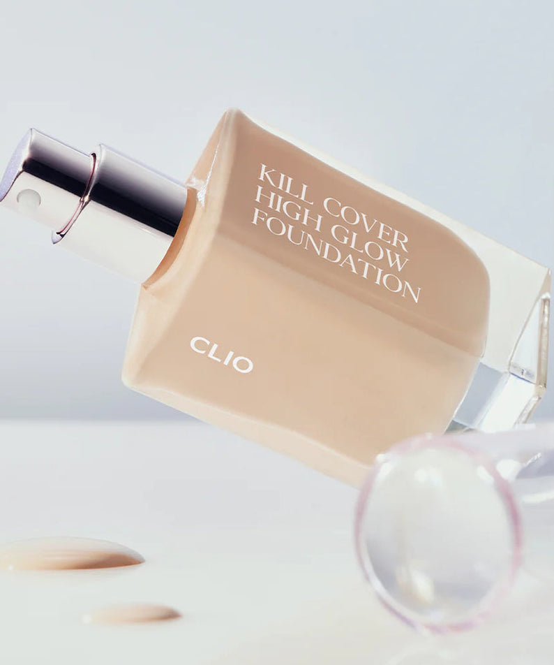 CLIO Kill Cover High Glow Foundation 38g de la marque CLIO, flacon maquillage sur fond clair, rendu lumineux.
