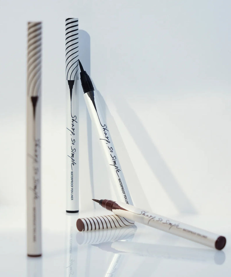 CLIO Sharp So Simple Waterproof Pen Liner