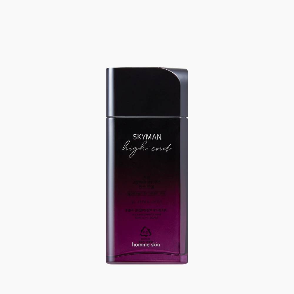 CHARMZONE  Skyman High-End Homme Skin 130ml, flacon noir et violet sur fond clair.