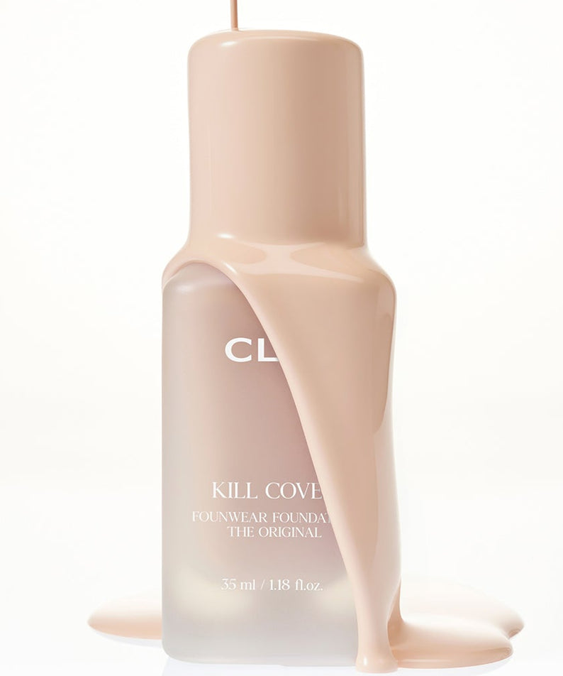 CLIO Killcover Founwear Foundation The Original 35ml, flacon CLIO sur fond blanc avec texture crème, contexte maquillage.