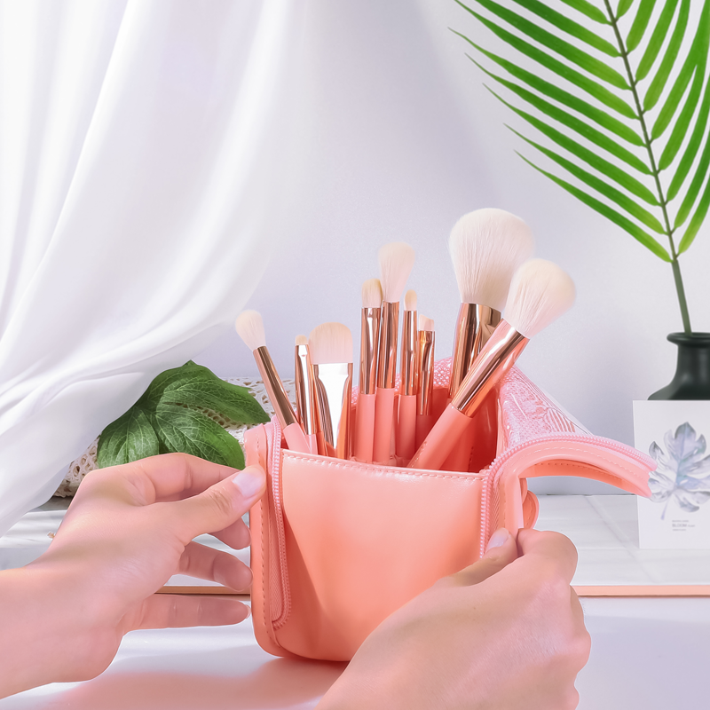CORINGCO Rose Book Watercolor Brush 9p Set disponible sur Ma petite Coree, ton Eshop 100% K-beauty en direct de Seoul