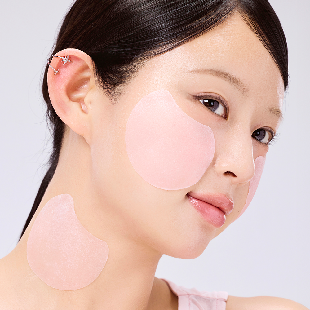 Décris l'image en français en mentionnant le produit, la marque et le contexte visuel. COSRX One Step Original Peptide Collagen Lifting Glow Pads (100 sheets)