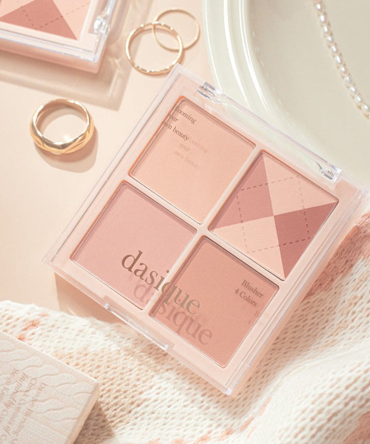 DASIQUE Blending Mood Cheek #04 Beige Knit disponible sur Ma petite Coree, ton Eshop 100% K-beauty en direct de Seoul