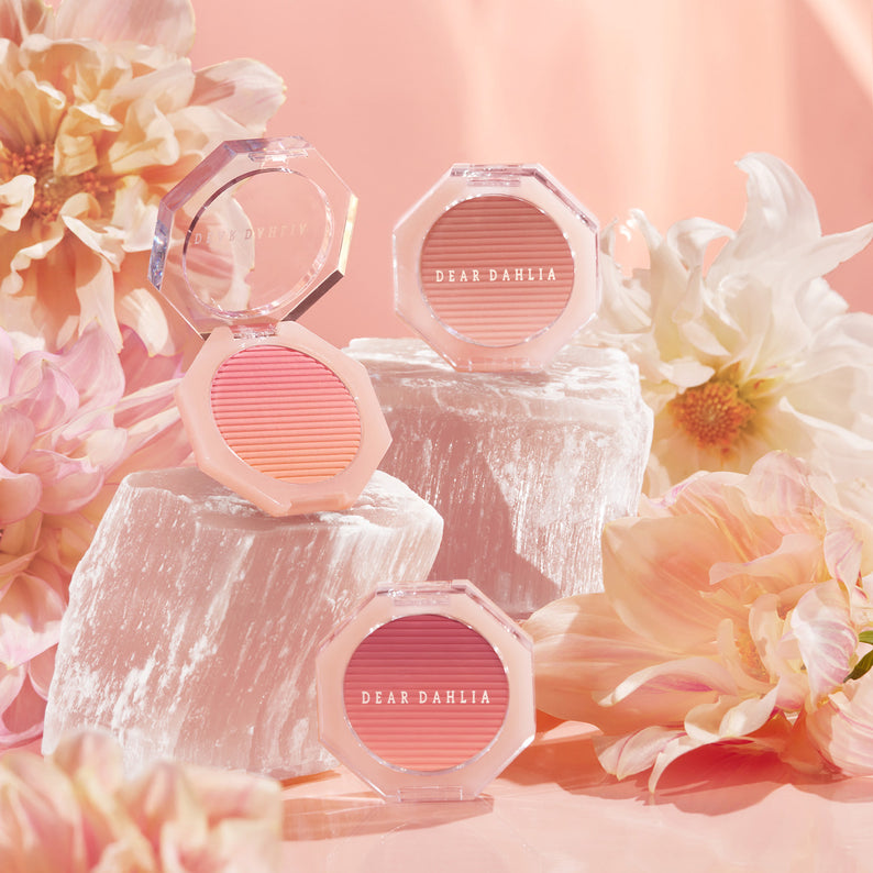 DEAR DAHLIA Blooming Edition Paradise Soft Dream Blush disponible sur Ma petite Coree, ton Eshop 100% K-beauty en direct de Seoul