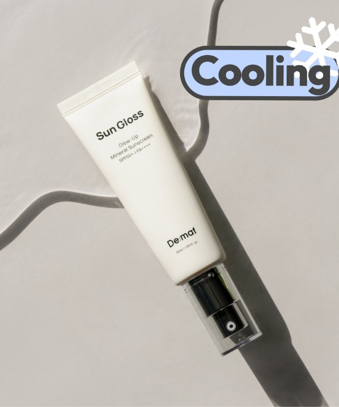DE:MAF Sun Gloss Glow Up Non-Glowing Sunscreen 50ml de De:maf, tube crème solaire sur fond gris, effet cooling