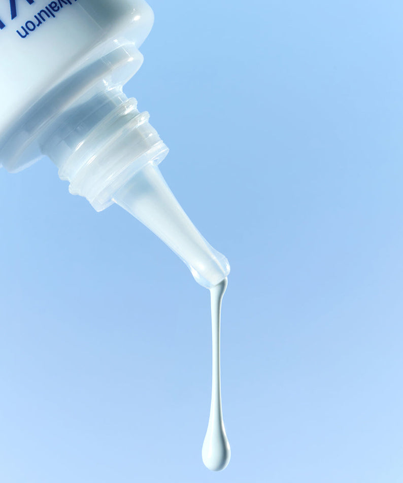 DERMATORY Hyaluronic Skin Prep Sun Cream B5 52ml : flacon presseur, gel crème hydratant sur fond bleu, marque DERMATORY.