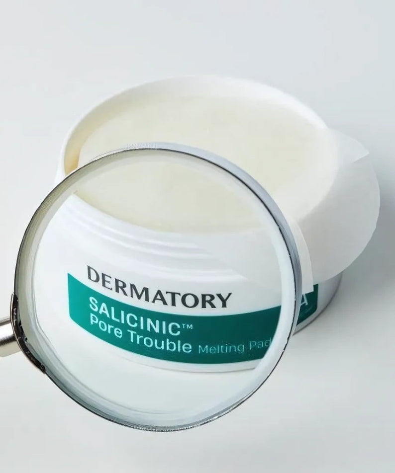 DERMATORY Salicinic Pore Trouble Melting Pad 30 Sheets, photo du pot et des patchs blancs sur fond clair