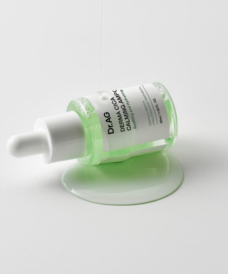 DR.AG Derma Cica Calming Ampoule 30ml de la marque DR.AG, flacon vert sur fond blanc, ampoule apaisante, produit