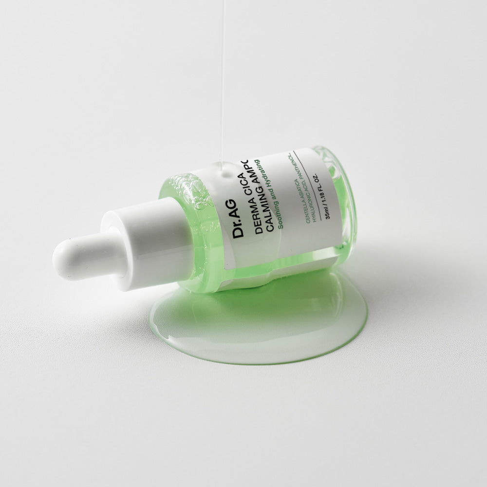 DR.AG Derma Cica Calming Ampoule 30ml de la marque DR.AG, flacon vert sur fond blanc, ampoule apaisante, produit