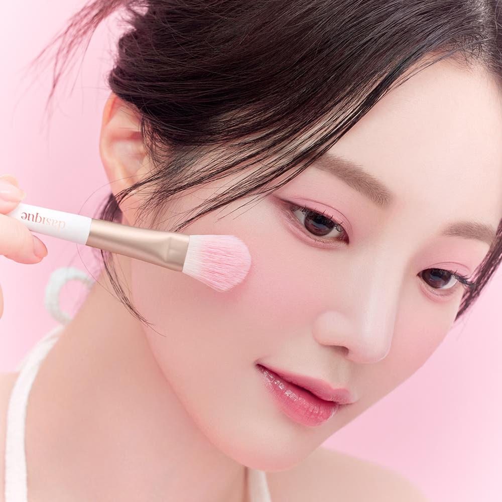 DASIQUE Soft Blur Cheek