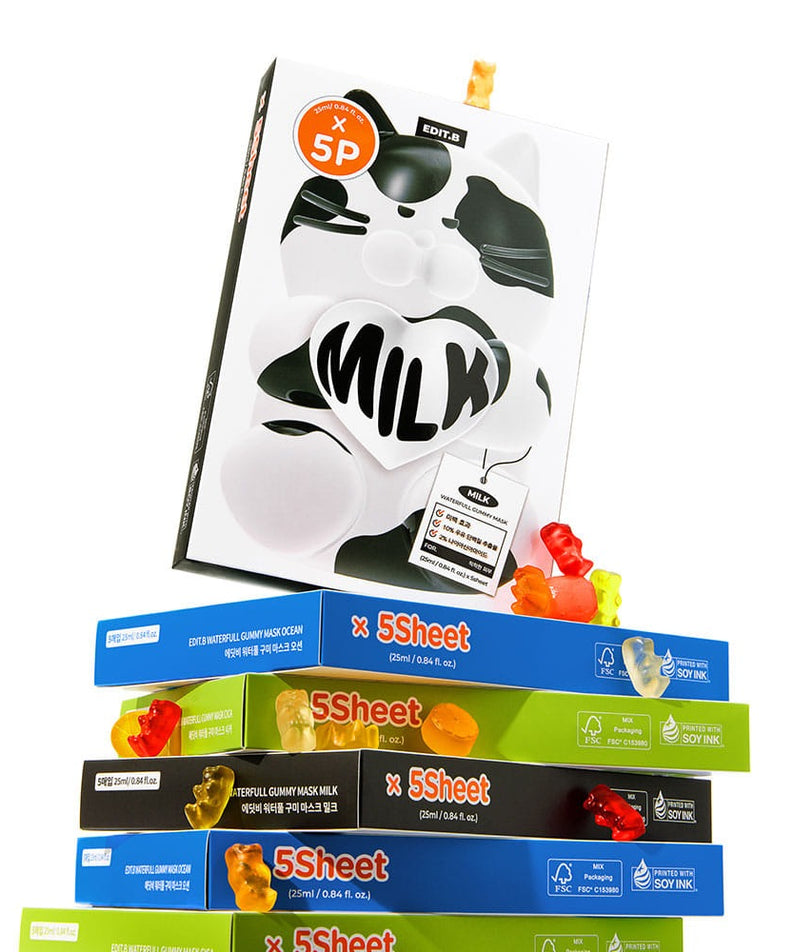 Boîtes de masques EDIT.B Waterfull Gumi Mask Ocean empilées avec des oursons en gelée colorés sur le dessus.